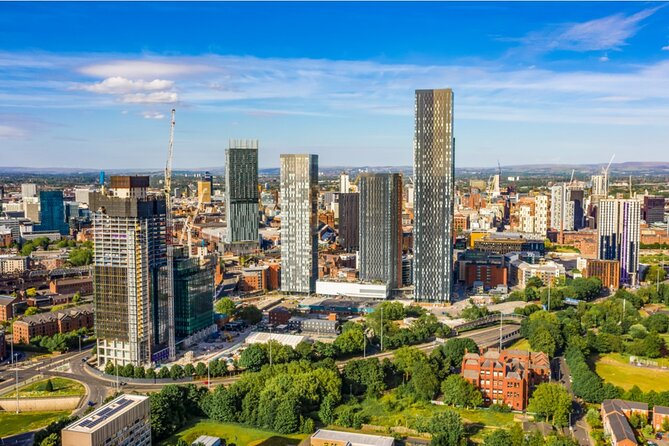 Murder Detective Self-Guided Tour in Manchester - Stevenson Square and Piccadilly Gardens