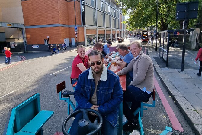 Newcastle beer or prosecco bike tour - What this Newcastle party bike is really like