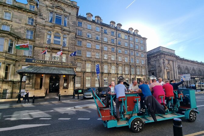 Newcastle beer or prosecco bike tour - Beer, prosecco, music, and the social side