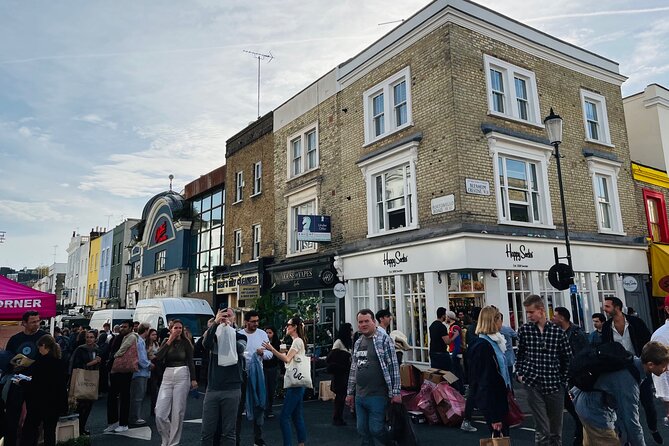 Notting Hill Walk Celebrities and Film Locations - One hour among Notting Hill’s Victorian terraces