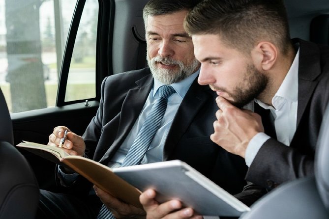 Nottinghamshire to London Heathrow Airport (LHR) Luxury Transfers - Cancellation and booking cautions