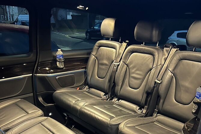 One Way Taxi Transfer from London Luton Airport to London City - What happens if your flight is late