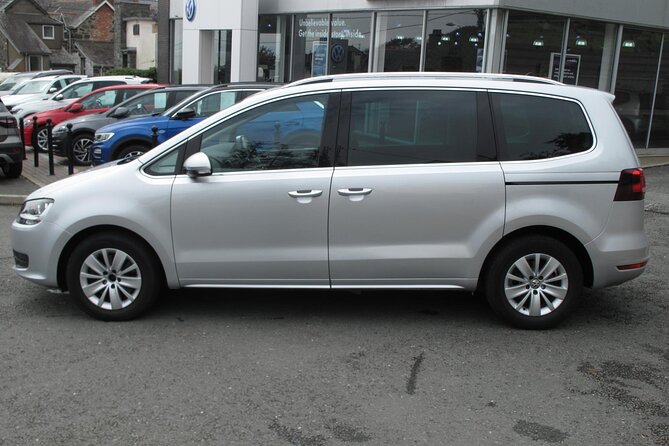 One Way Taxi Transfer from London to Gatwick Airport - Families Need to Request the Right Vehicle