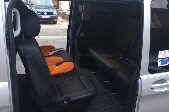 One Way Taxi Transfer from London to Stansted Airport - Why the four-hour airport rule matters