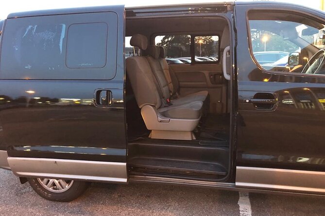One Way Taxi Transfer - London to Southampton Seaport - Child Seats and Family Considerations