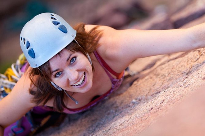 Outdoor Rock Climbing Taster Day in Peak District - Key points at a glance