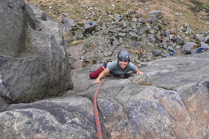 Outdoor Rock Climbing Taster Day in Peak District - The pace, group size, and physical effort