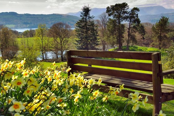 Overnight Lake District with Cream Tea and Cruise from London - Day 2: Three hours in Bowness-on-Windermere