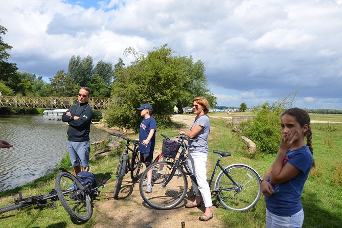 Oxford Bike Tour with Student Guide - Literary Oxford and the Eagle and Child