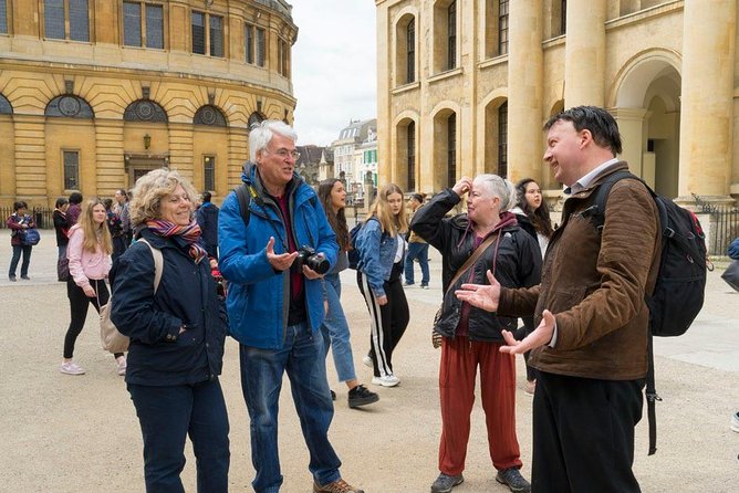 Oxford City & University Walking PRIVATE GROUPS Tour - Pubs, films, and the Oxford you recognize