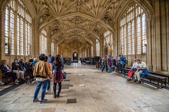 Oxford Private Day Trip from London – Sightseeing & Lunch - Balliol College and the university quarter