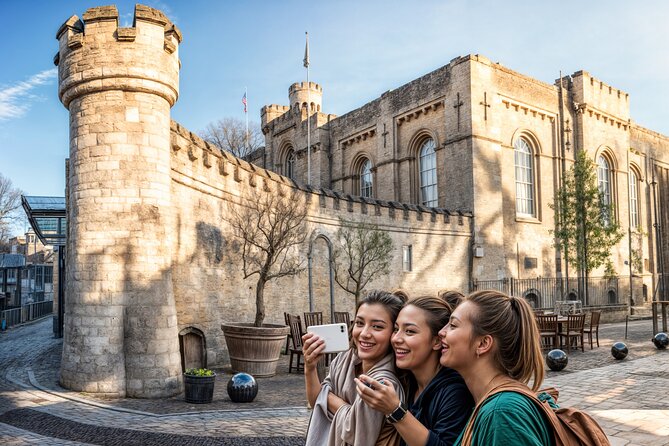 Oxford Private Day Trip from London – Sightseeing & Lunch - Lunch at Turf Tavern