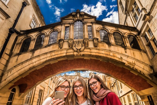 Oxford Private Day Trip from London – Sightseeing & Lunch - Oxford Castle and the medieval center