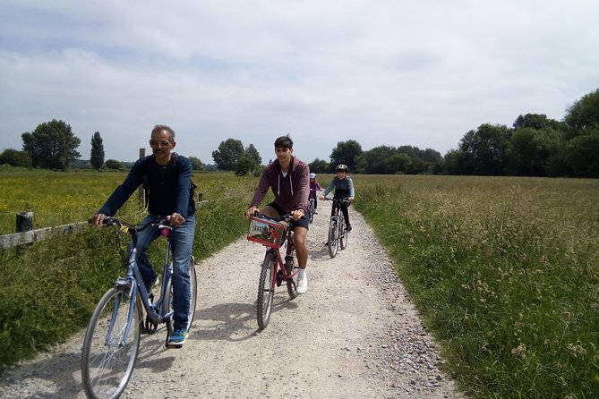 Oxford Scenic Cycle Tour- 2 persons minimum summer season - Binsey, St Margaret’s Church, and the Treacle Well connection