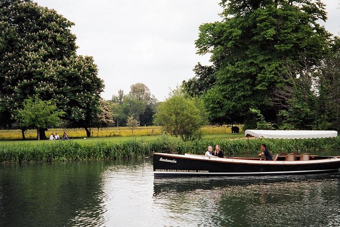 Oxford Sightseeing River Cruise Along The University Regatta Course - What this Oxford river cruise is really about