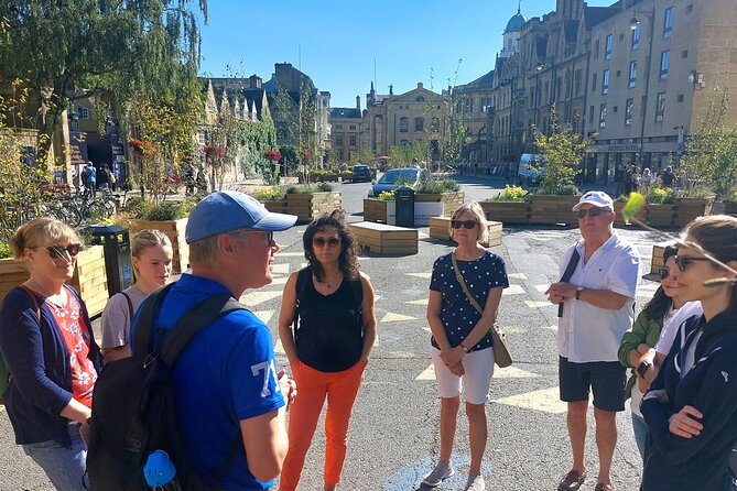 Oxford: Stories, Secrets & Sights Walking Tour with a local - The Oxford martyrs’ trial and a free interior visit