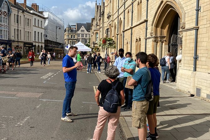 Oxford University Walking & Punting Tour by Alumni™ & New College - Why this Oxford tour works well in limited time
