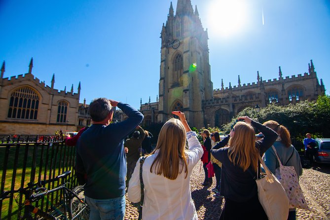 Oxford University Walking Tour With University Alumni Guide - Merton College and the oldest-college argument
