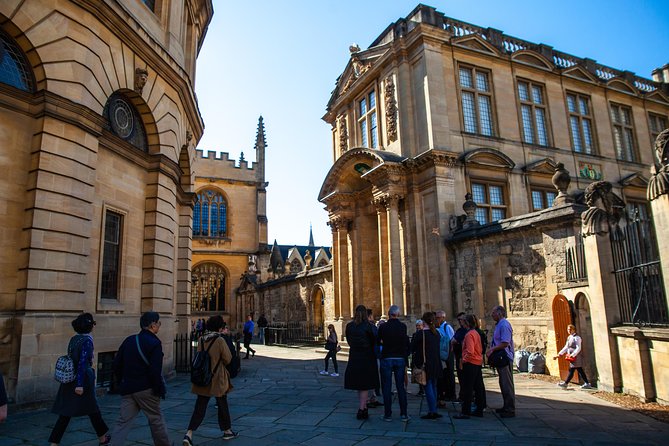 Oxford University Walking Tour With University Alumni Guide - The Bodleian Library and the Old Schools