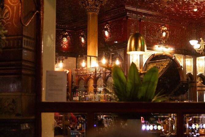 Paranormal ActivityTour in Old London - Beneath London streets, the dead are never far away