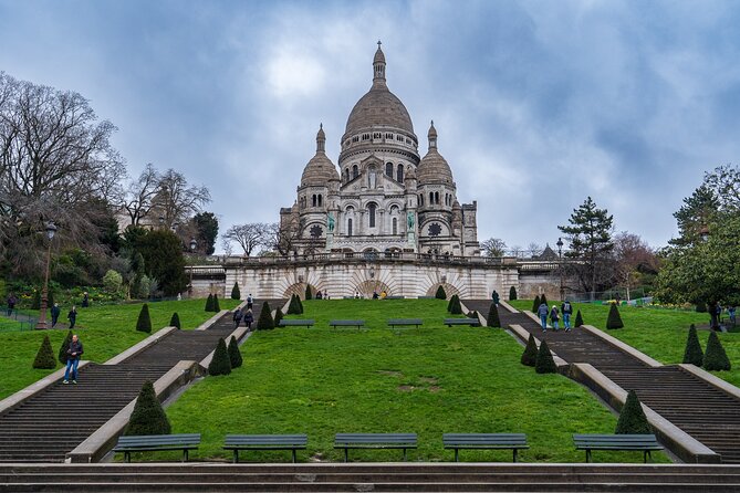Paris Explorer Rail Tour from London with Paris Sightseeing Bus - Starting at St Pancras before sunrise