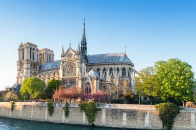 Paris Explorer Rail Tour from London with Paris Sightseeing Bus
