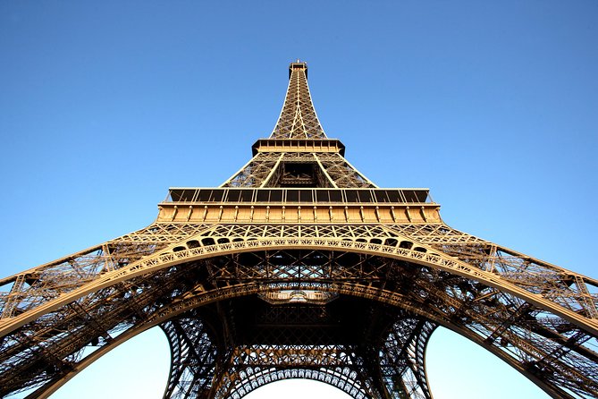 Paris Tour via Eurostar, with Seine Cruise and Travelcard - Nine hours to build your own Paris day
