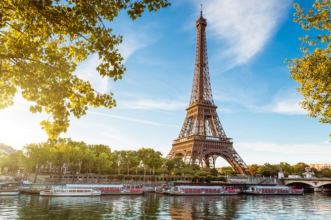 Paris Tour via Eurostar, with Seine Cruise and Travelcard - Riding Eurostar beneath the Channel