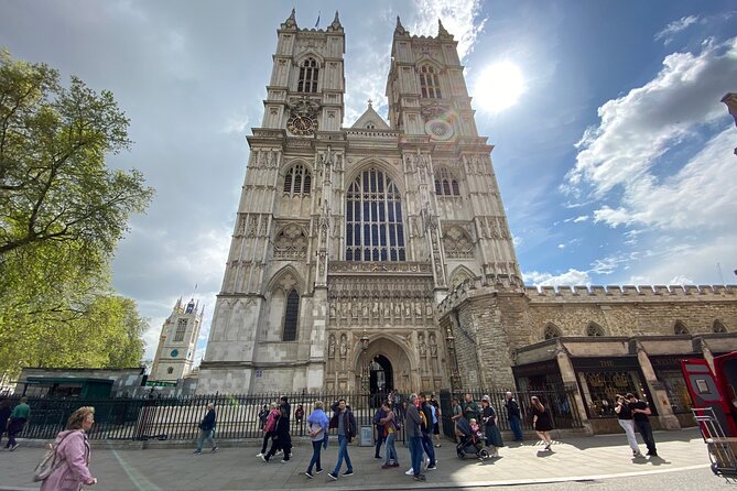 Priority Access Tour of Westminster Abbey with London Eye option - Why priority entrance matters