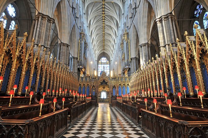 Priority Access Westminster Abbey Tour with a Professional Guide - Coffee and pastries in the medieval Cellarium