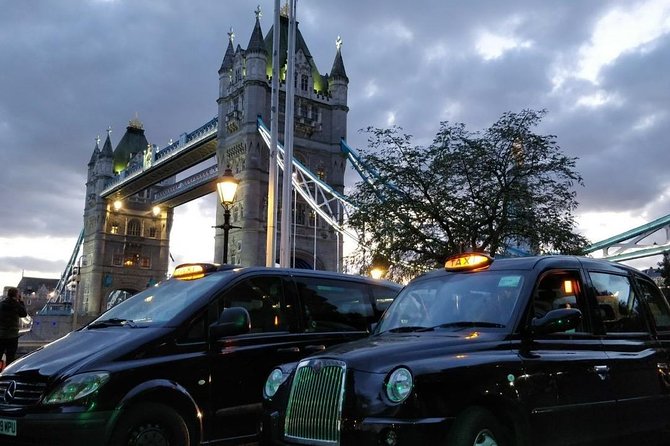 Private 2-Hour Night Tour of London in an Iconic Black Cab - St Paul’s, the Bank of England, and the Lord Mayor’s home