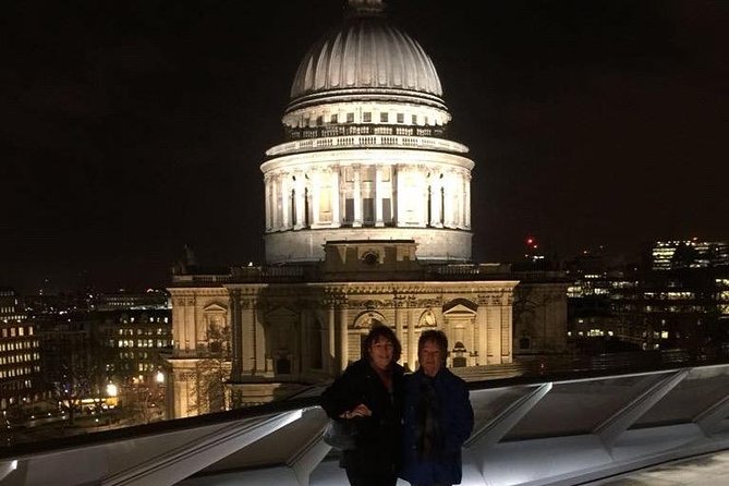 Private 2-Hour Night Tour of London in an Iconic Black Cab - The Royal Exchange and the Monument
