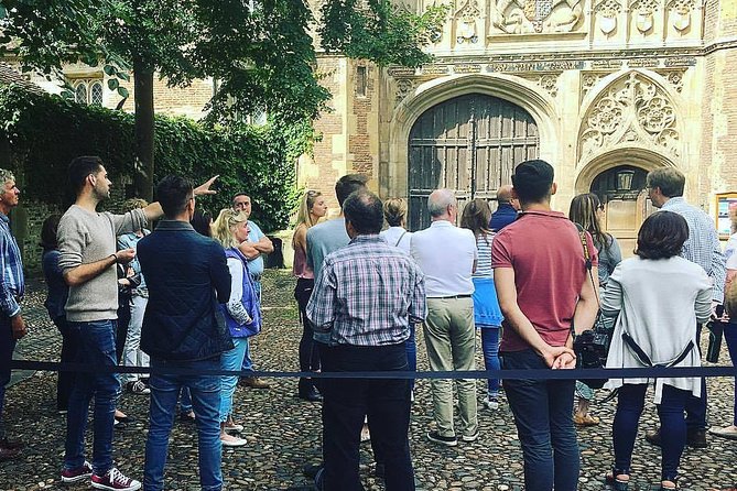 Private | Cambridge University Tour By Alumni™ & King's Chapel - Kings Parade and the Corpus Clock