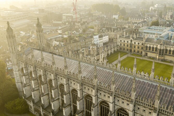 Private | Cambridge University Tour By Alumni™ & King's Chapel - Senate House and Cambridge Student Traditions