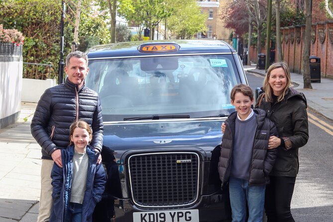 Private Classic London Taxi Tour - St. Paul’s Cathedral and Duke of Wellington Place