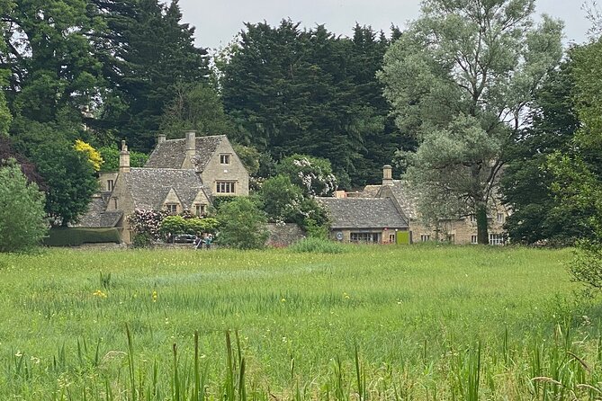 Private Cotswold Villages Day Tour see the beauty of the Villages - Lower Slaughter is small, quiet, and easy to photograph