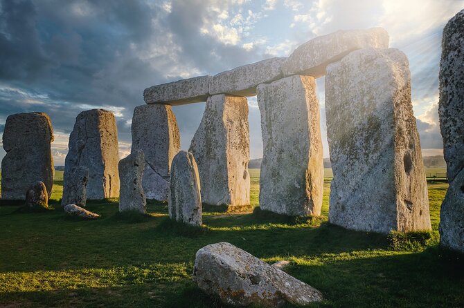 Private Day Tour from Bath to Stonehenge and Salisbury with Pickup - Who should book this private outing