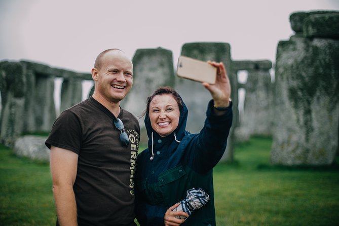 Private Day Tour to Stonehenge, Bath and The Cotswolds - Six things to know before you book