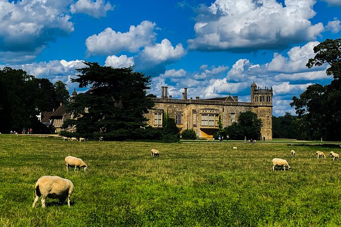 Private Day Tour to Stonehenge, Bath and The Cotswolds - Guides make the long drives worthwhile