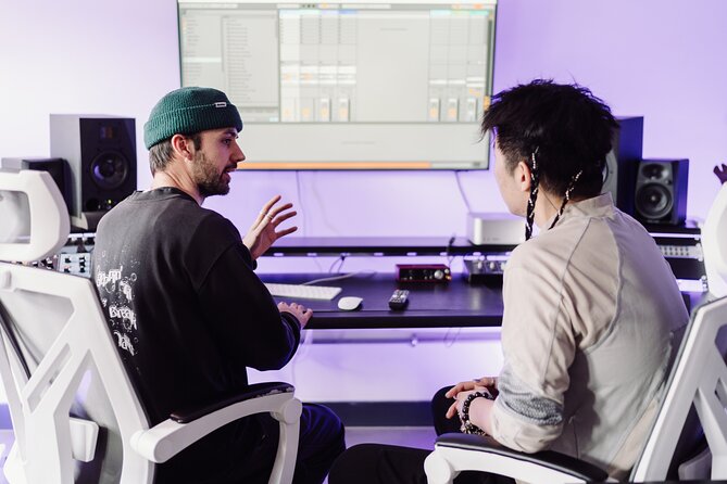 Private DJ Class - Phrasing and harmonic mixing