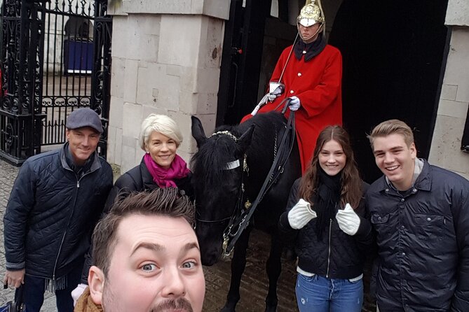 Private Full-Day London Tour by Foot & Public Transport - A big London overview, not a quiet sightseeing stroll