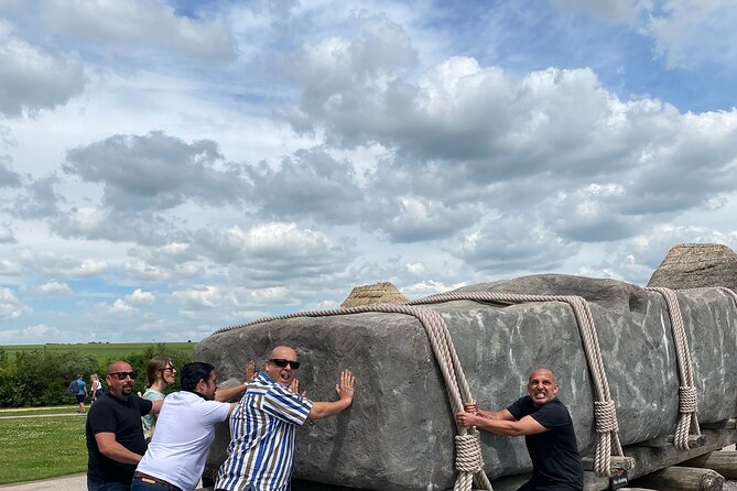Private Guided Tour of Ancient and Magical Stonehenge - Practical details that can affect your day