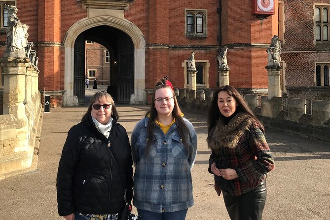 Private Guided Tour of Hampton Court Palace - Duration: a short overview or a longer palace visit?
