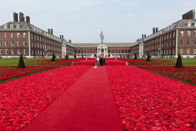 Private Guided Tour of Historic Chelsea - Chelsea’s famous residents add glamour and drama