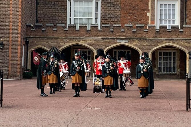 Private Guided Tour of London Landmarks - English or Italian - Covent Garden, Seven Dials, and the finish