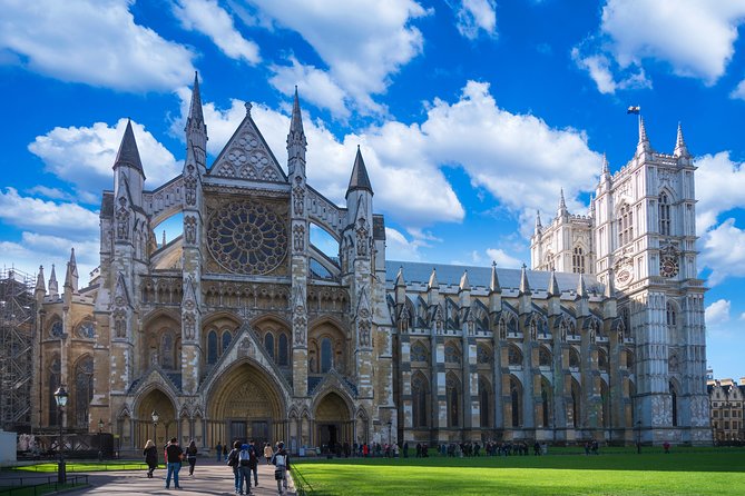 Private Guided Tour of Royal London - Westminster Abbey, coronations, and royal weddings