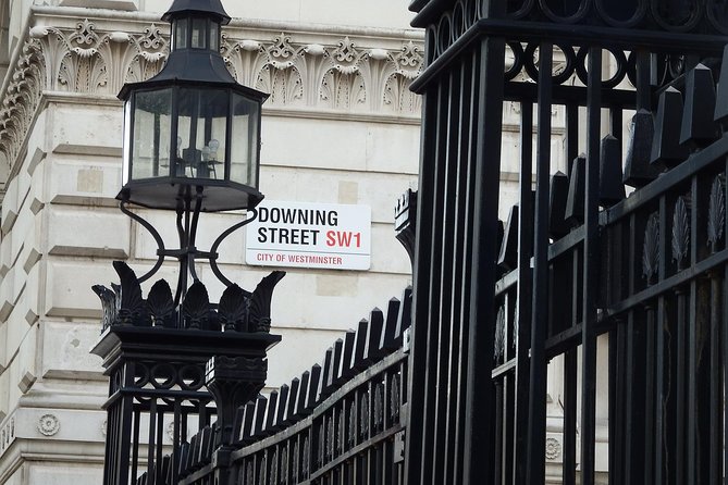 Private Harry Potter Walking Tour of London - Trafalgar Square and the wizarding war