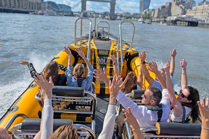 PRIVATE HIRE 45 min Speedboat Tour - Embankment/Westminster Pier - The calm start and guided commentary