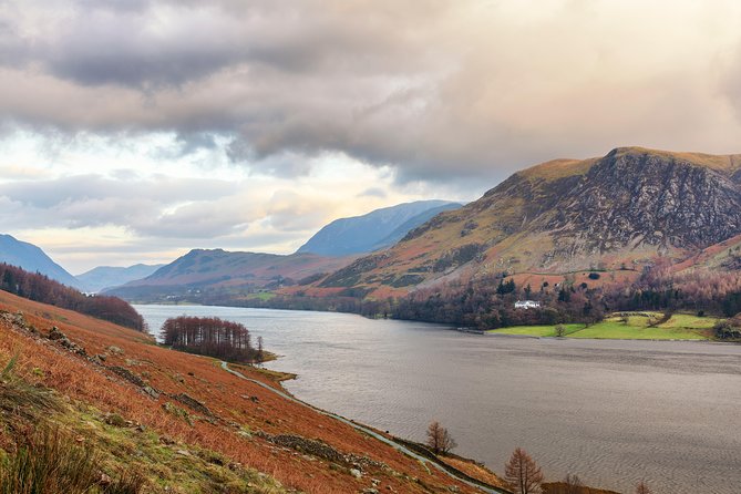 Private Lake District Tour: Ten Lakes Spectacular - Keswick: one hour for lunch and a town look