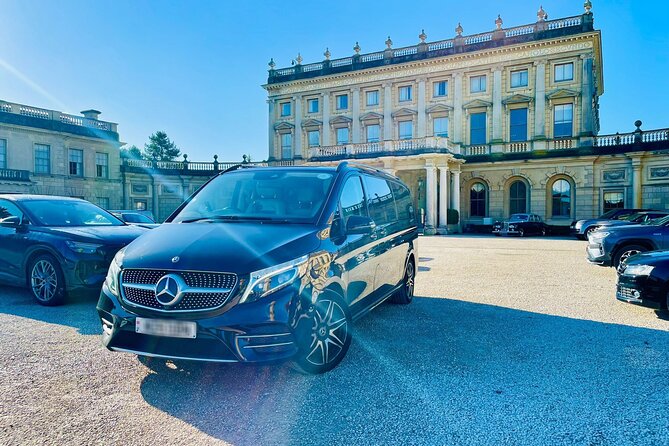 Private limo transfers Gatwick Airport to/from any London hotel - The vehicle and onboard comforts